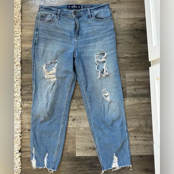 WOMENS HOLLISTER JEANS SIZE 13 - Picture 1 of 6